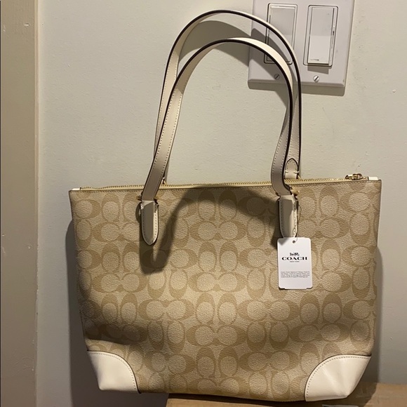 Bags - Picture 3 of 3